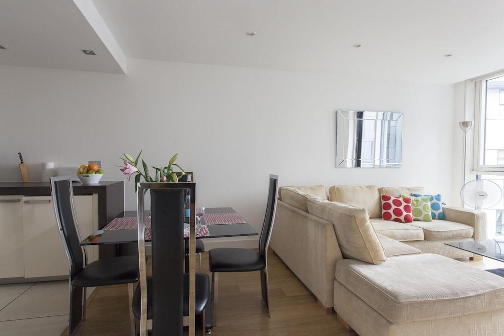 Times Square Serviced Apartments London Exterior photo